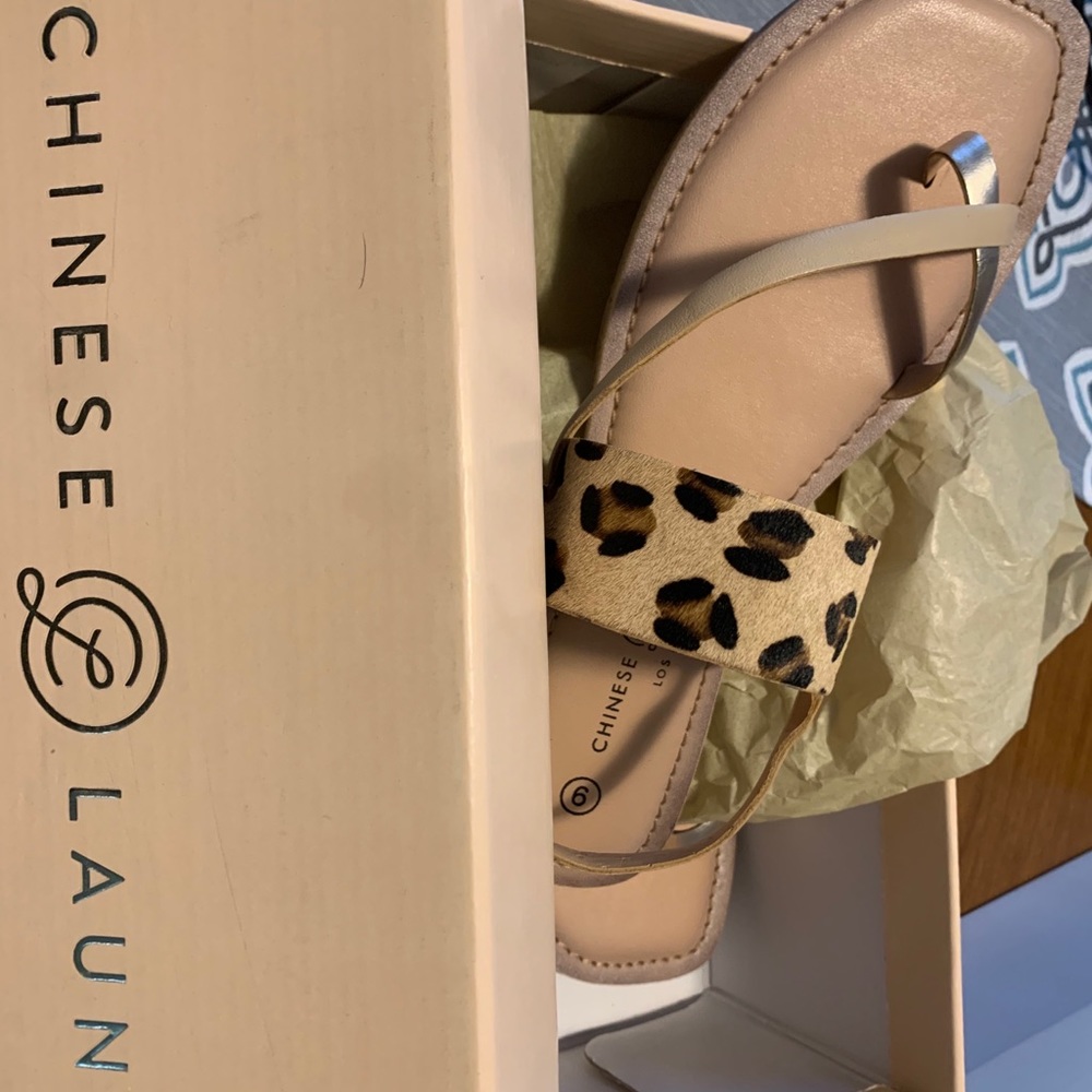 New in the box, sz 9 Chinese Laundry sandals